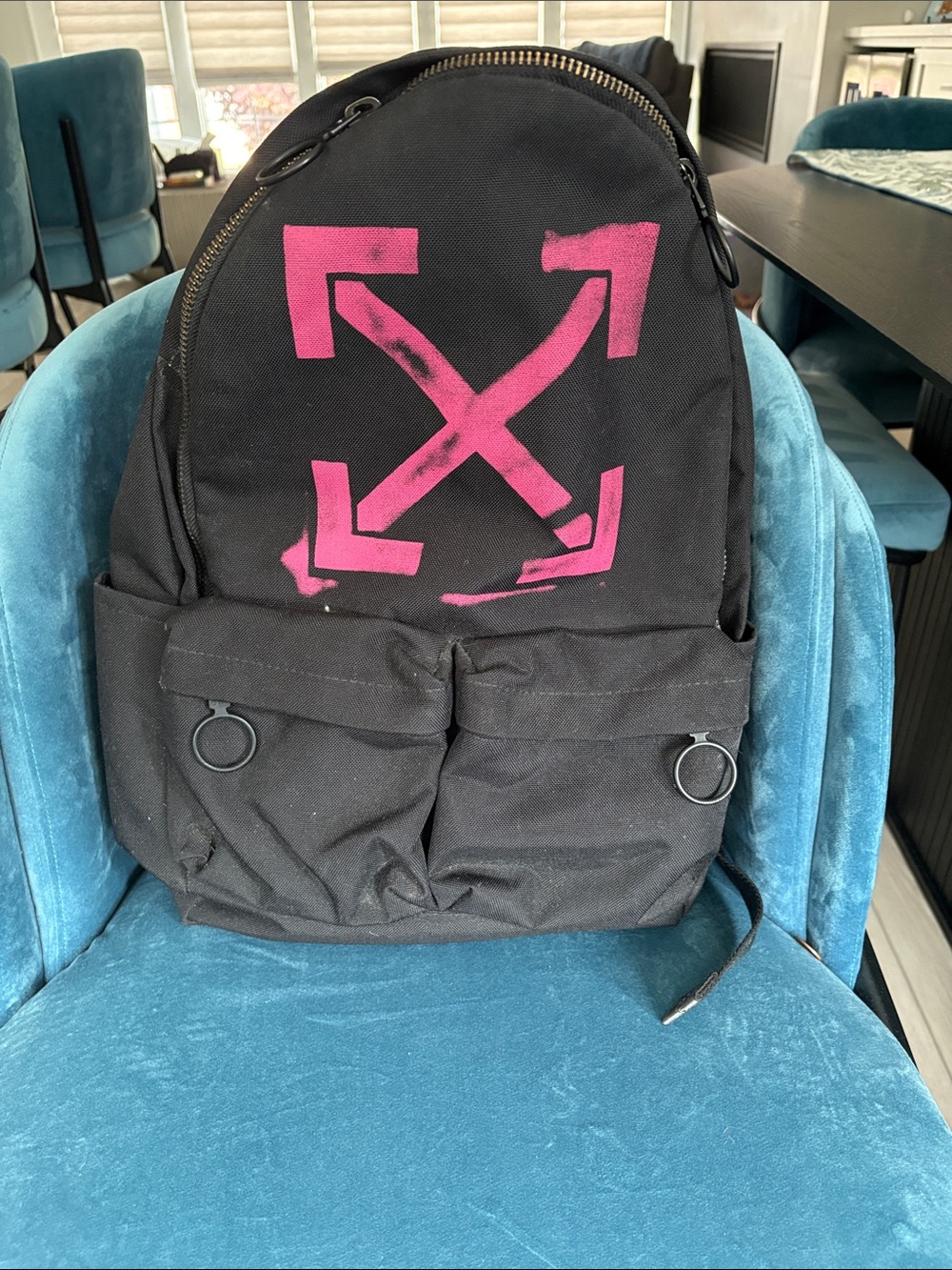OFFWHITE BLACK  Backpack with Pink Graphic Print - Men's Backpack